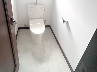 トイレリフォーム 手洗い器を撤去して広々と快適なレストルーム