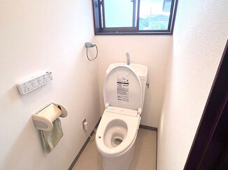 トイレリフォーム 快適機能で使いやすく、清潔な空間になったトイレ
